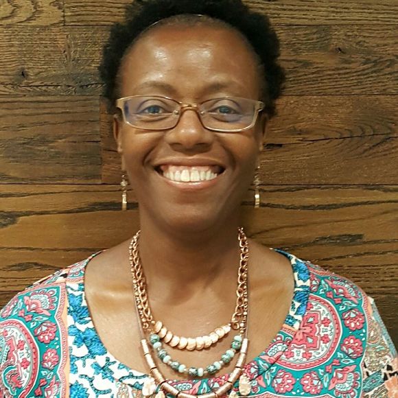 Meet your Posher, Ruby - Picture 1 of 1